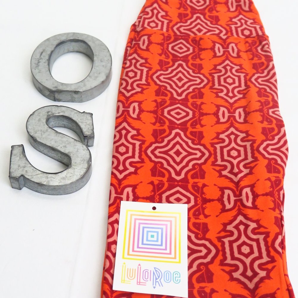 NWT LuLaRoe Leggings One Size / OS Cupid Cherub